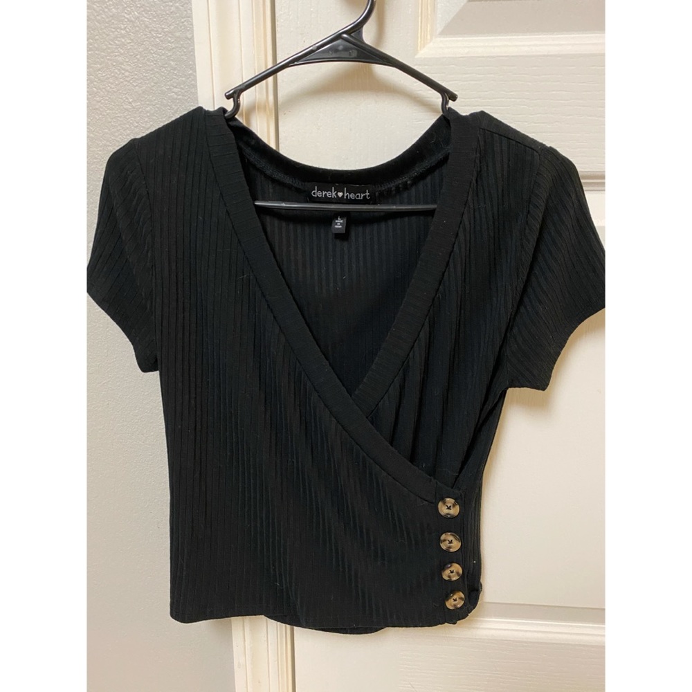 Cropped top